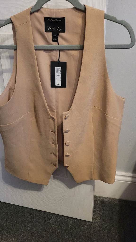 Zara waistcoat size 14. BNWT