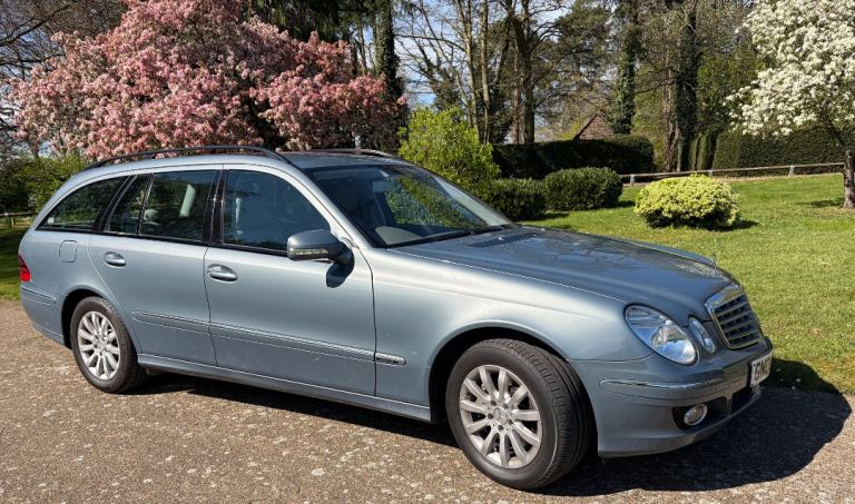 2006 MERCEDES-BENZ E350 V6 ELEGANCE AUTO ESTATE PETROL