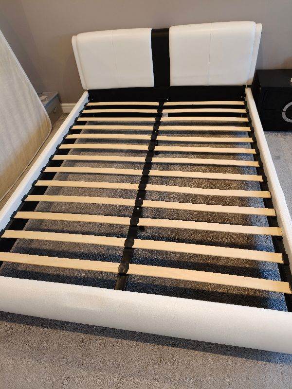 King Size Bed - White And Black, Faux Leather (No Mattress - No Storage)