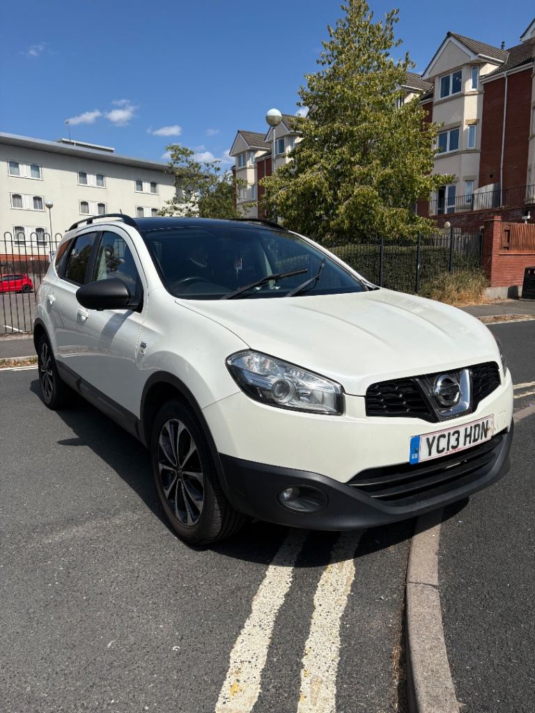 Nissan, QASHQAI+2, Hatchback, 2013, Manual, 1598 (cc), 5 doors
