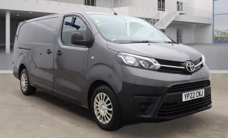 TOYOTA PROACE PLUS VAT ***. 2.0 D Icon. SAT NAV 2022