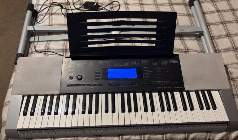 Casio CTK-4200 61-key keyboard with stand