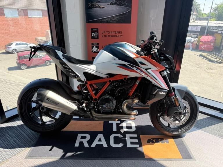 KTM 1390 Superduke RR 2026 **The Top of the Foodchain!**