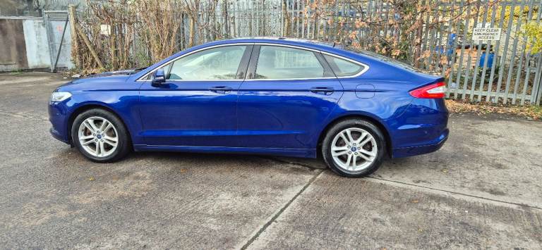 Ford Mondeo 1.0 petrol ecoboost full service history TAX £35 per year 