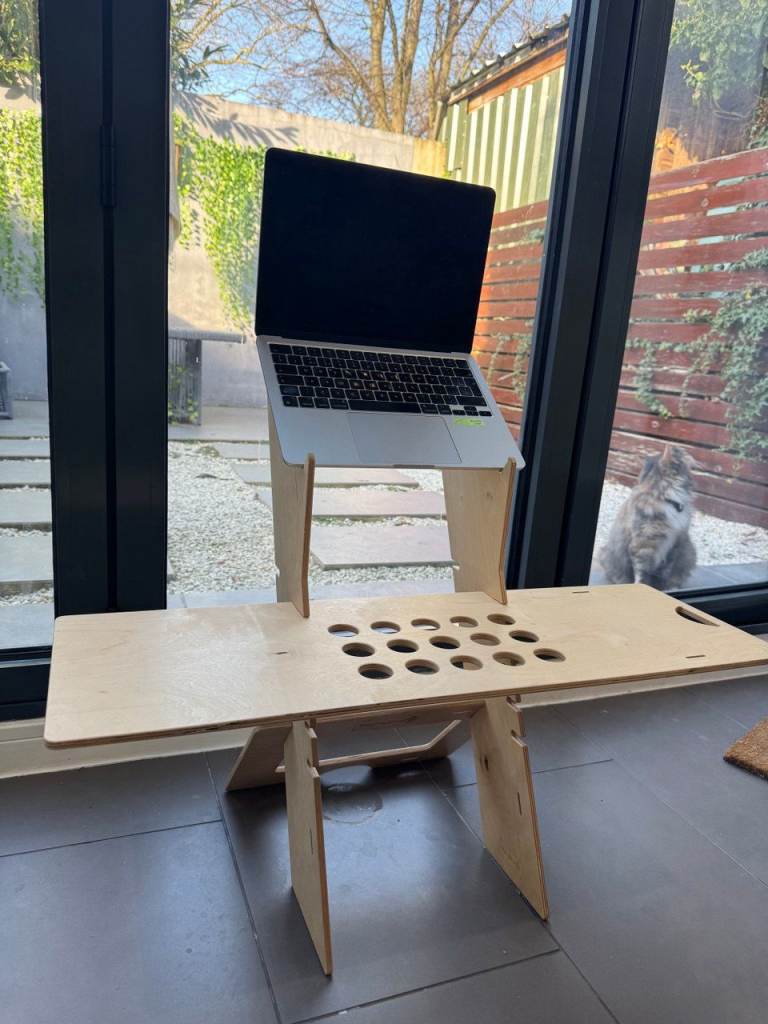Portable Wooden Standing desk (by Pimp my Desk) - excellent condition