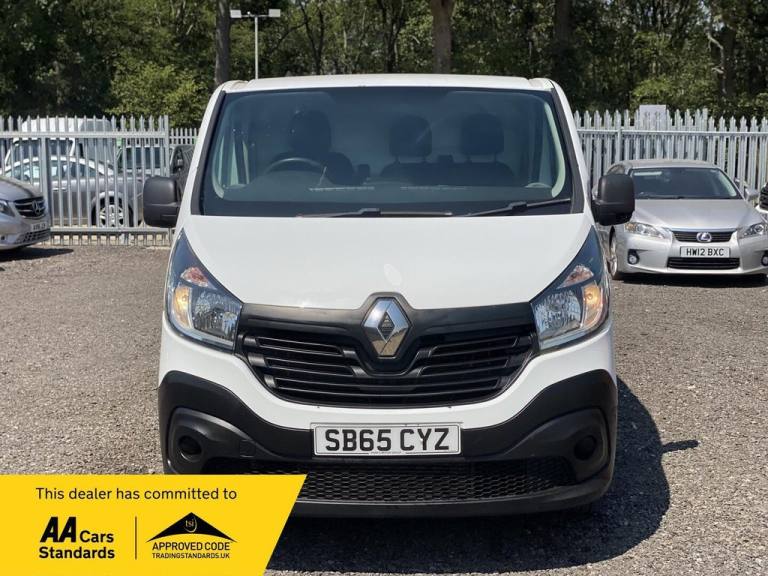 2015 Renault Trafic 1.6 dCi 27 Business SWB Standard Roof Euro 5 5dr Panel Van Diesel Manual
