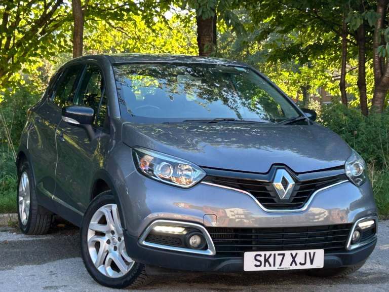 2017 Renault Captur 1.5 dCi ENERGY Dynamique Nav Auto Euro 6 (s/s) 5dr HATCHBACK Diesel Automatic