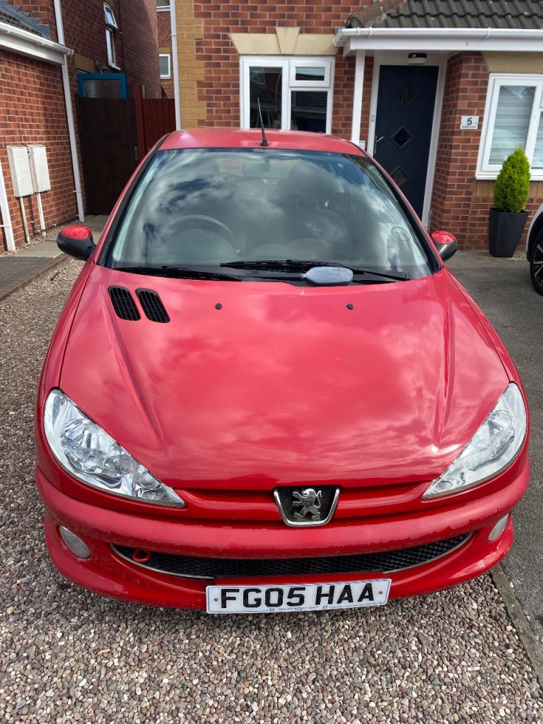 Peugeot, 206, Hatchback, 2005, Manual, 1360 (cc), 3 doors