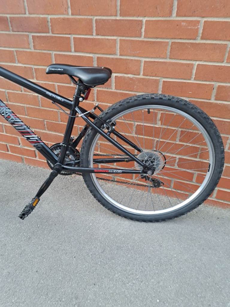 Junior's apollo mountain bike brilliant condition 