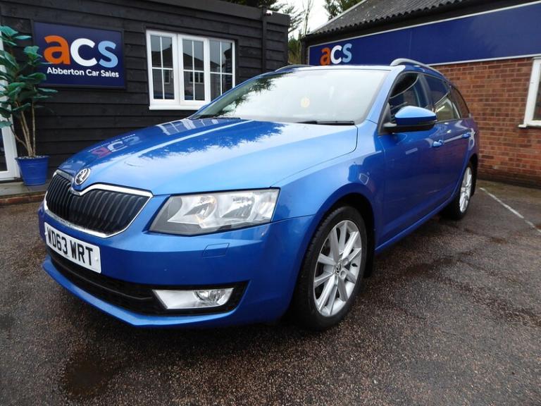  Skoda Octavia TSI Elegance Estate Petrol Manual