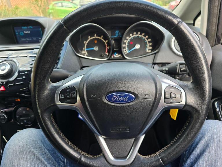FORD FIESTA 1.0T EcoBoost Titanium Euro 6 (s/s) 5dr 2015