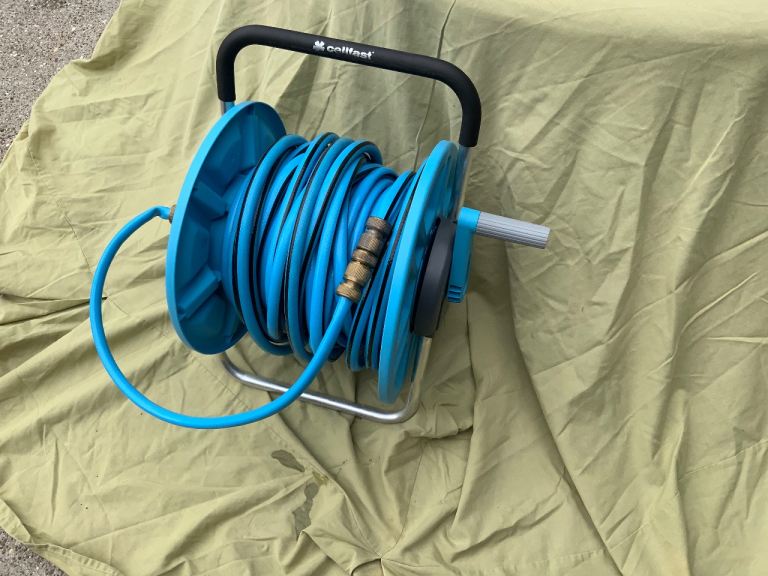 Caravan water reel
