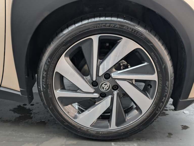 2022 Toyota Aygo X 1.0 VVT-i Exclusive Hatchback 5dr Petrol x-shift Euro 6 (s/s) (72 ps) NAVIG HA...