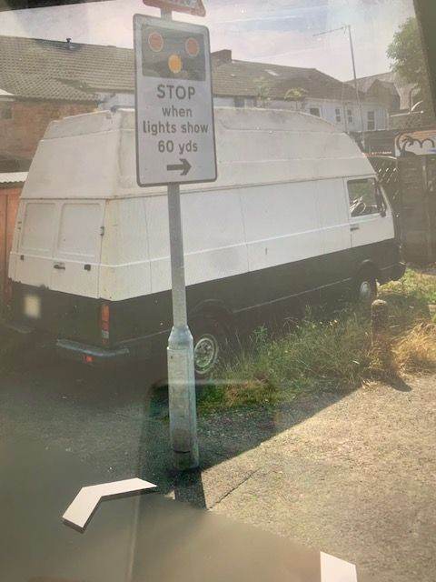 £1.800 ono   Volkswagon Lt Van Diesel, 1976 good Gearbox and Engine 