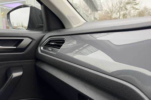 2021 Volkswagen T-Roc 1.5 TSI EVO SEL 5dr Hatchback Petrol Manual