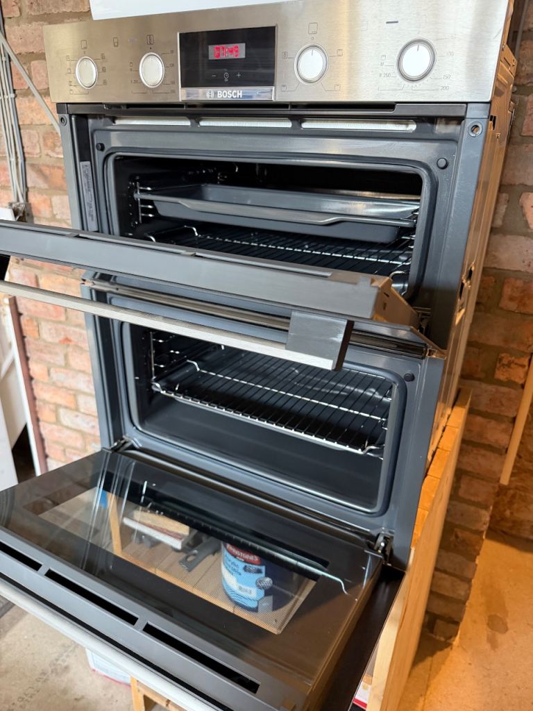 Nearly new Bosch double oven