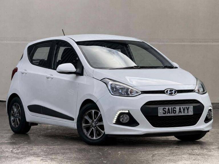 2016 Hyundai i10 1.0 Premium Hatchback 5dr Petrol Manual Euro 5 (66 ps) Hatchback Petrol Manual
