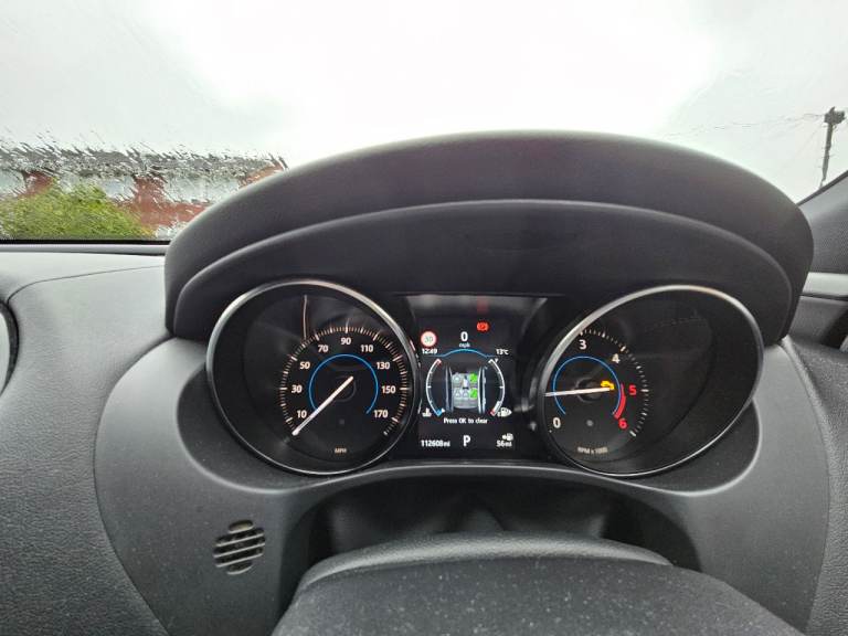 Jaguar, XE, Saloon, 2017, Other, 1999 (cc), 4 doors