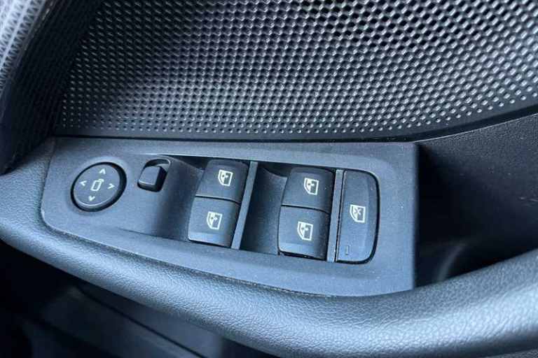 2022 BMW 2 Series Gran Coupe 1.5 218i Sport (LCP) Saloon 4dr Petrol DCT Euro 6 (s/s) (136 ps) Sal...