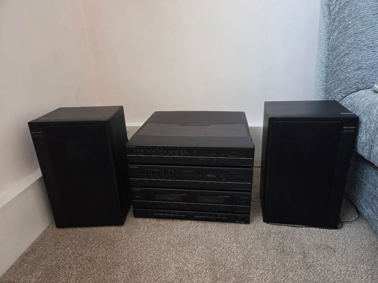 Sharp stereo turn table 