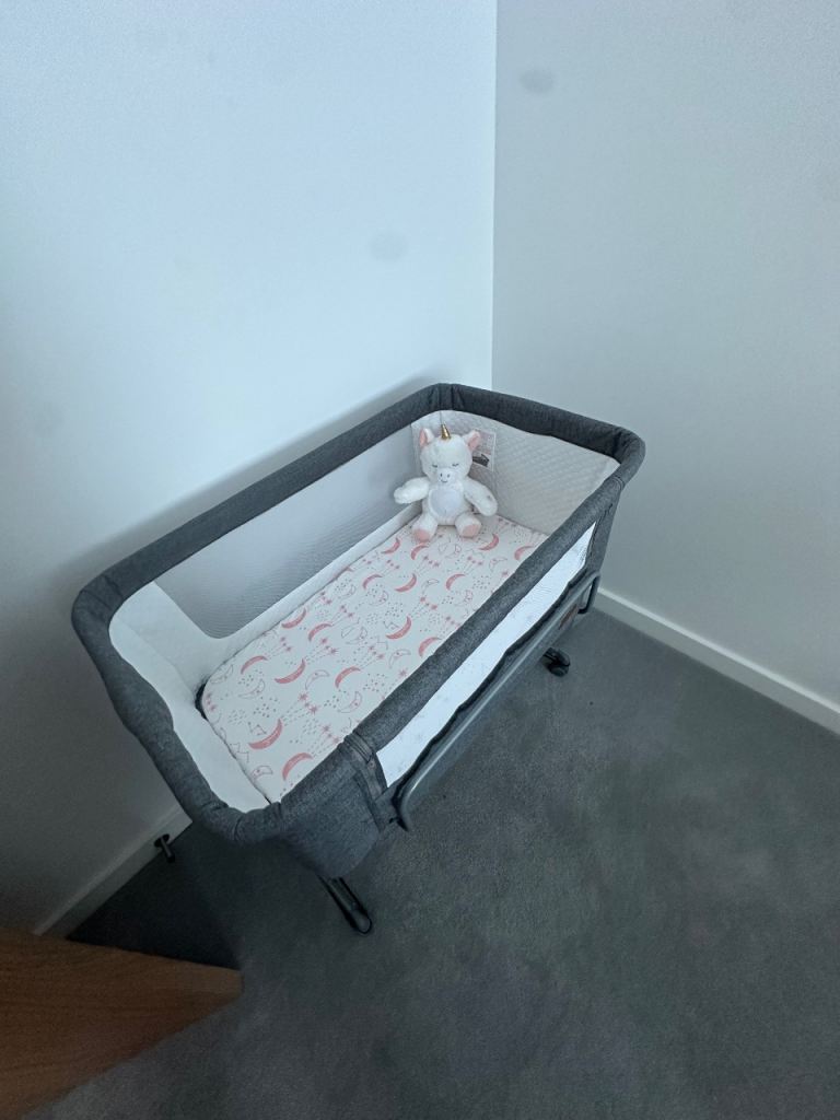 Baby Co-Sleeper Bassinet – Grey, Good Condition