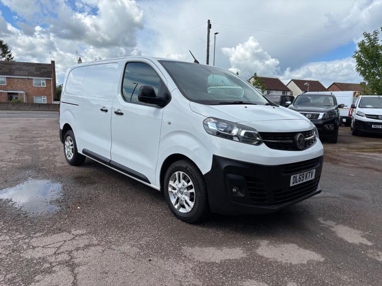 2019 Vauxhall Vivaro 2900 1.5d 100PS Dynamic H1 Van LONG WHEELBASE  PANEL VAN Diesel Manual
