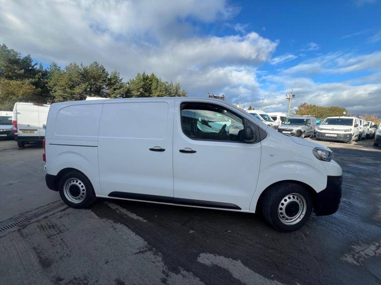 2022 Peugeot Expert 1000 1.5 BlueHDi 100 Professional Premium Van PANEL VAN Diesel Manual