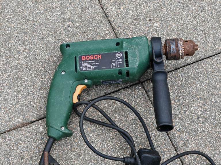 Bosch Power drill 550w