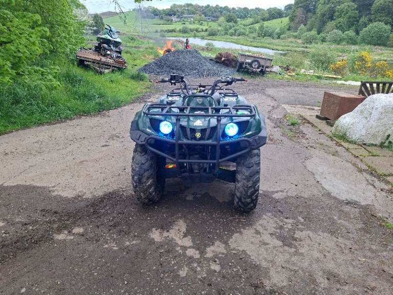 YFM 350 FAS quad .  2004 .