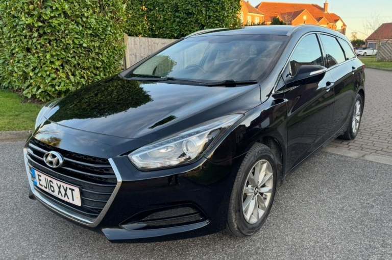 2016 HYUNDAI i40 1.7 CRDi S BLUE DRIVE ESTATE LONG MOT S/HIST RUNS/DRIVES GREAT!