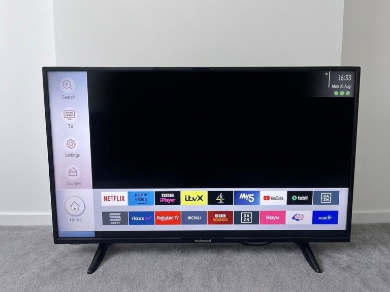 Techwood 43-Inch Smart Full HD LED TV in Excellent Condition & Ready to Use!