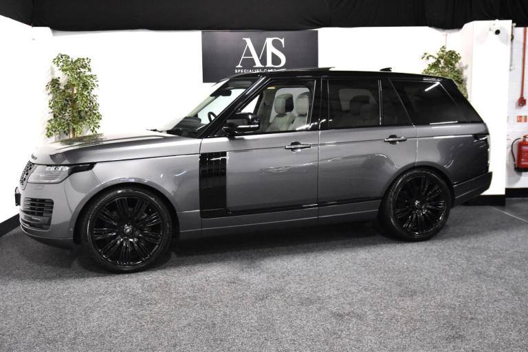 2019 Land Rover Range Rover 4.4 SDV8 Autobiography 4dr Auto ESTATE PETROL Automatic