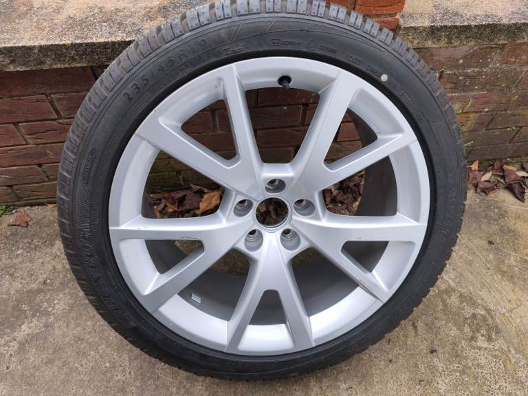 Genuine New Audi 235 45 R19 19 inch Alloy wheel tyre Dunlop Winter Sport A4 A5 A6 A7