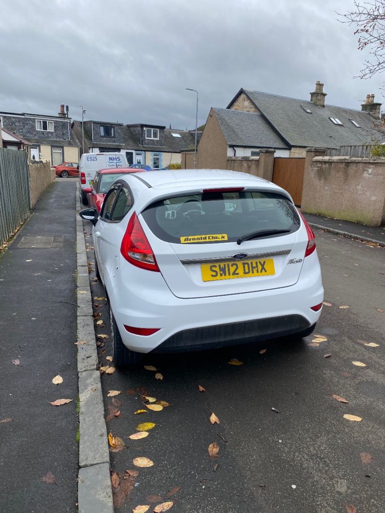 Ford, FIESTA, Hatchback, 2012, Manual, 1242 (cc), 3 doors