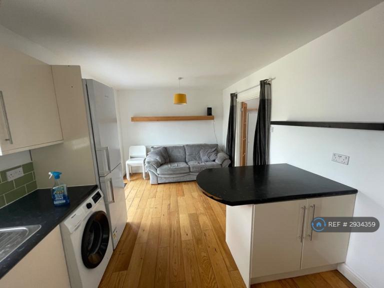 3 bedroom house in Long Cross, Bristol, BS11 (3 bed) (#2934359)