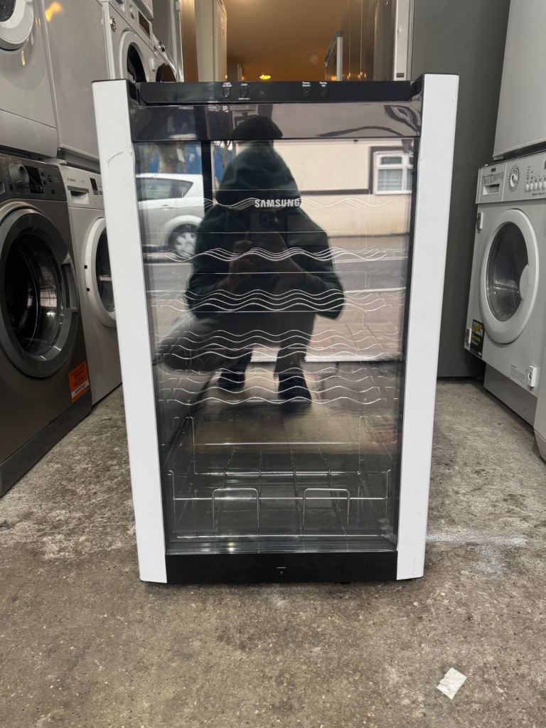 Samsung RW33EBSS Black Colour Under Counter Wine Cooler Fridge With Free Delivery 🚚  