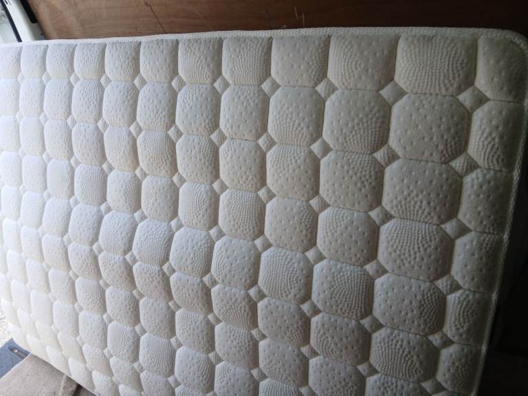 Double mattress 