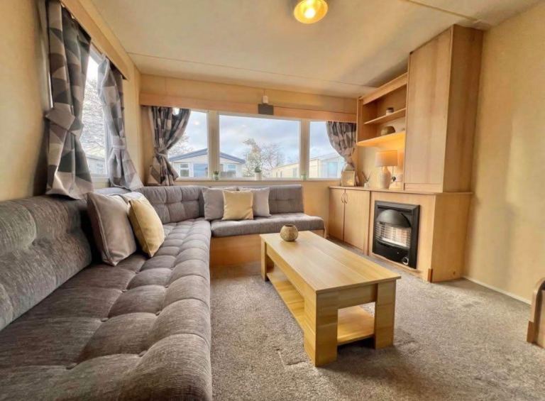 2 bedroom static home Bridport - DSS accepted 