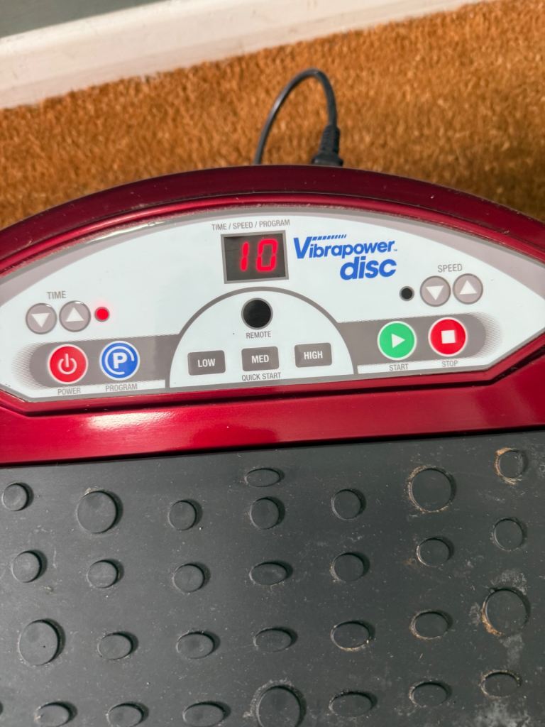 Vibrapower Disc 2 Red Vibrating Exercise Plate + Straps Remote Manual - HSM-08VS