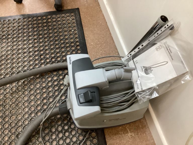 Nilfisk GD1000 with spare bags