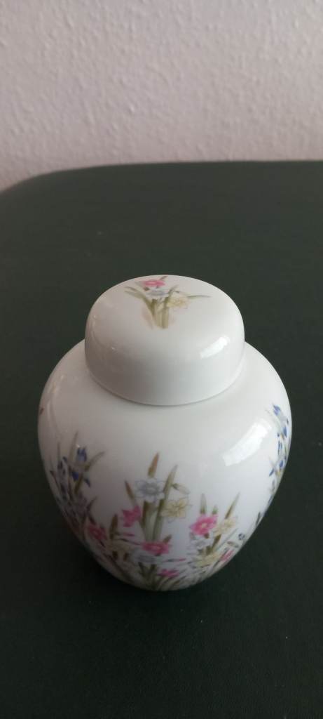 Winter Tree Floral Ceramic Ginger Jar, Water Iris. - As Good As New