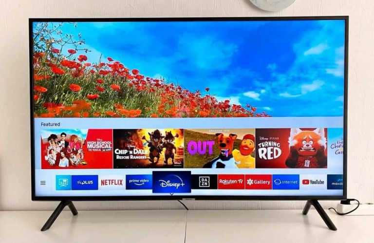 Samsung Smart 4K UltraHD 40inch HDR Tv 