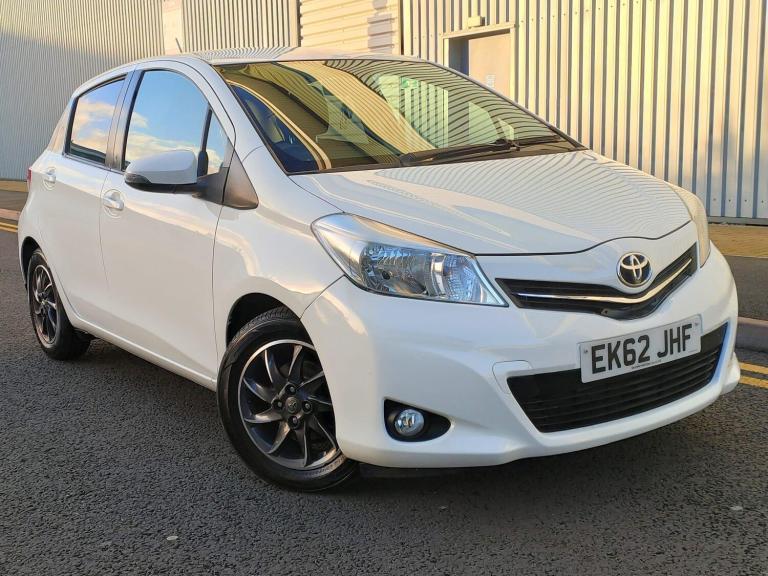  Toyota Yaris 1.0 VVT-i Edition Euro 5 5dr Petrol Manual