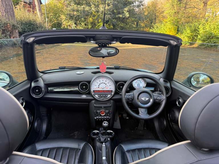 MINI CONVERTIBLE 1.6 Cooper D Convertible 2013