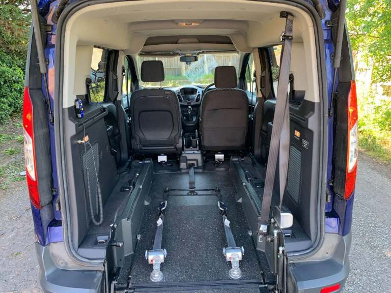 2017 Ford Tourneo Connect 1.5 TDCi Zetec Powershift Euro 6 (s/s) 5dr MPV Diesel Automatic