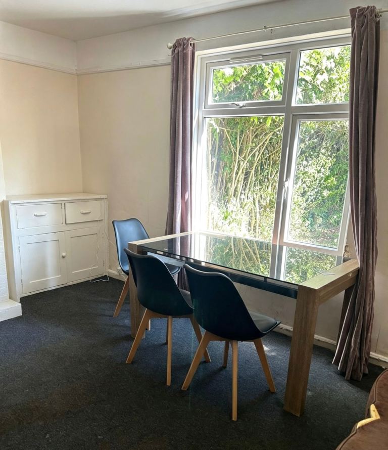 Fully Furnished Double Room in Oxford – £750 All Bills Included