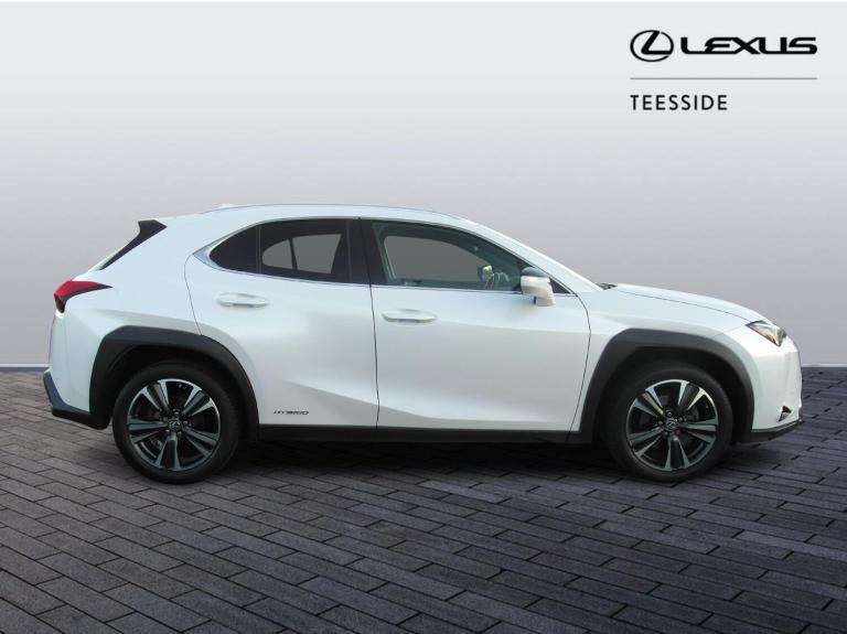 2020 Lexus UX 2.0 250h Premium SUV 5dr Petrol Hybrid E-CVT Euro 6 (s/s) (184 ps) ESTATE Petrol/El...