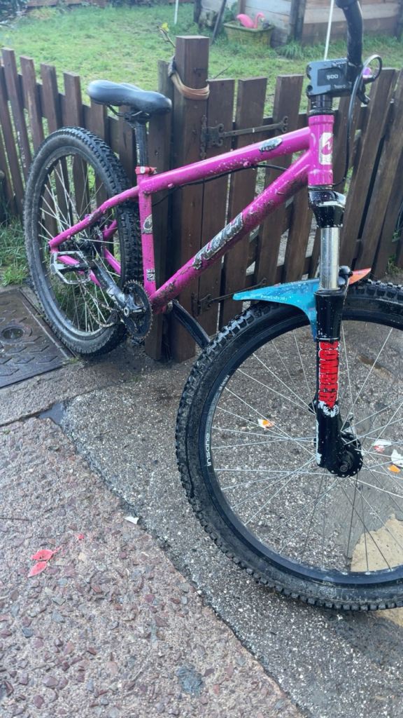 Flow jump bike 26 inch wheels 