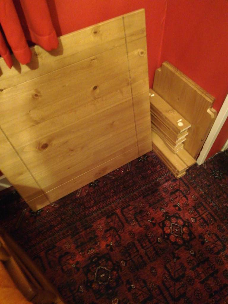 Rustic pine table 2 chairs