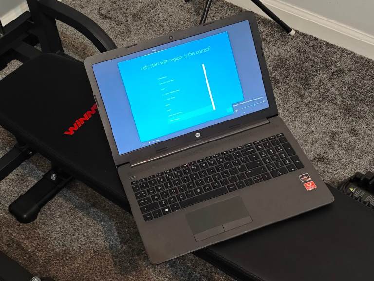 HP Laptop 15 inch + original charger